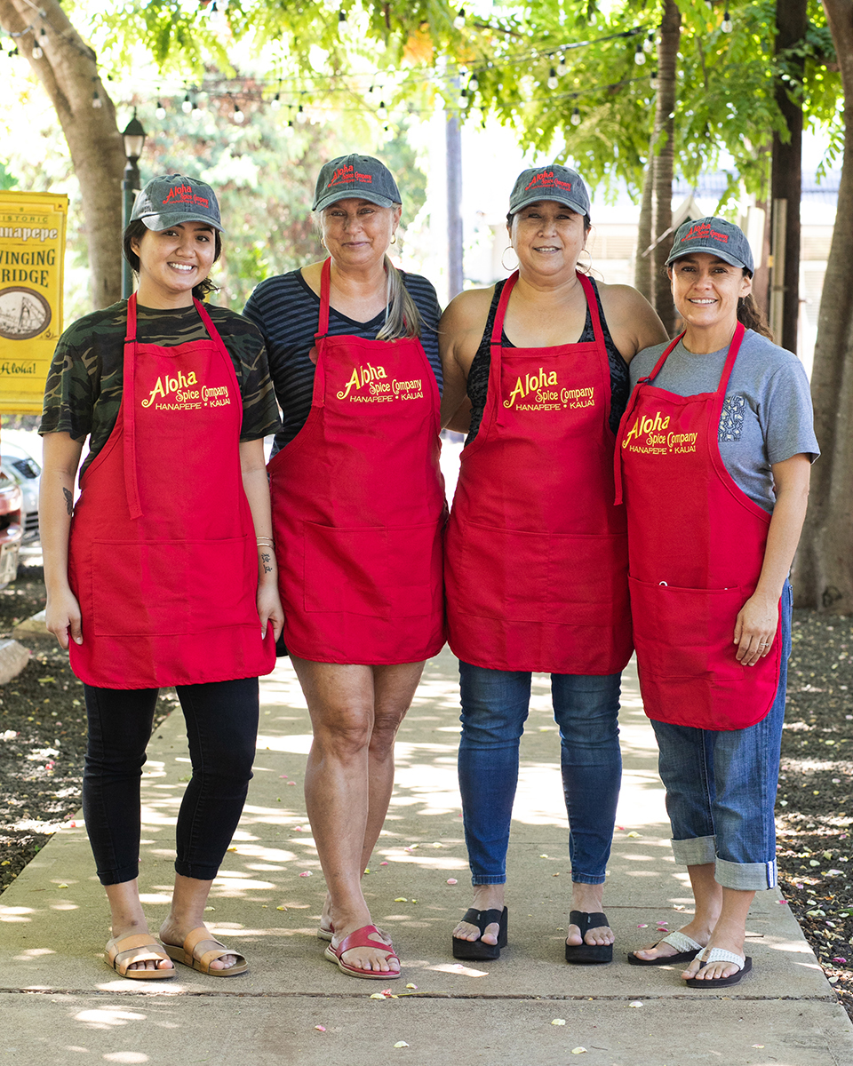 aloha-spice-company-co-kauai-hanapepe-salts-seasonings-rubs-team