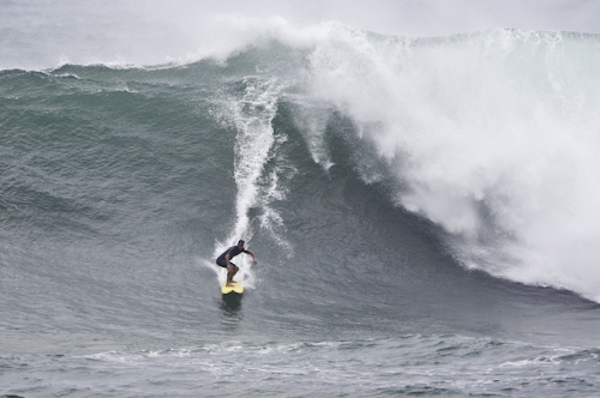 massive_surf_expected_Oahu_North_Shore
