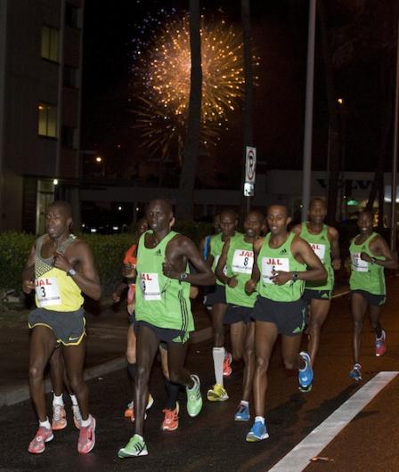 2011_elitemen_fireworks_RGZ3922