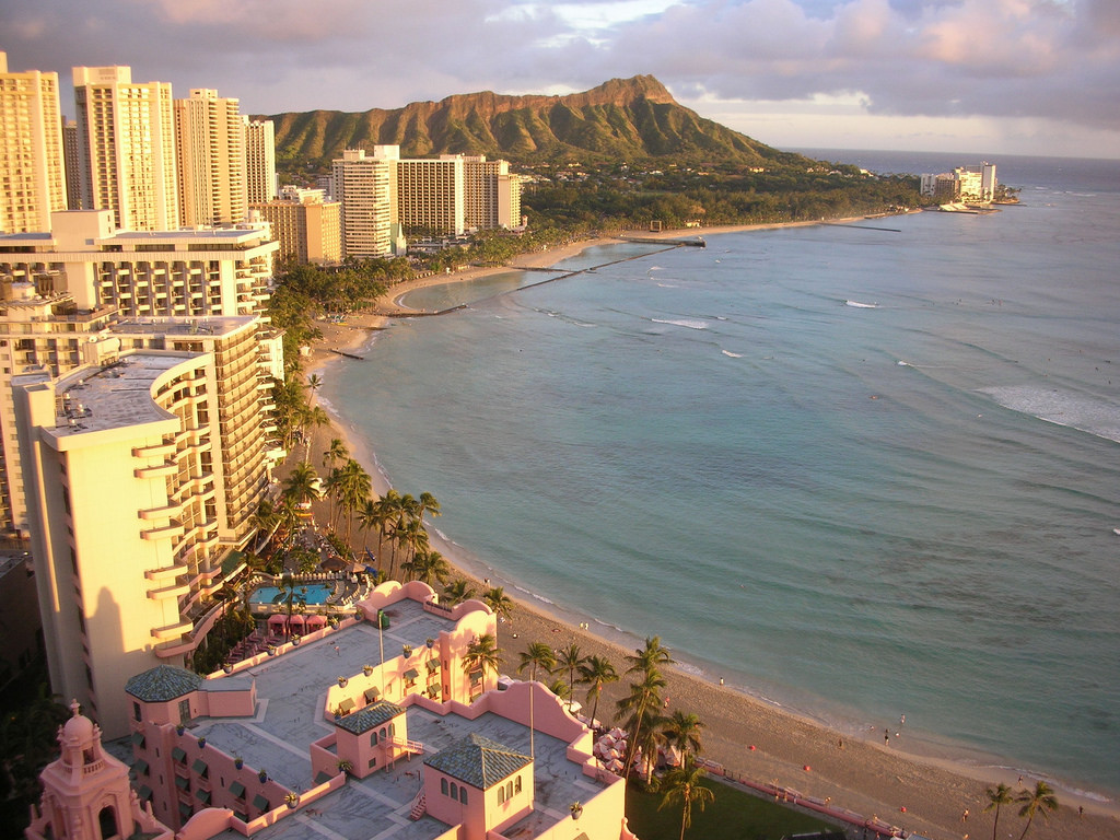 waikiki beach hawaii magazine best of 2016