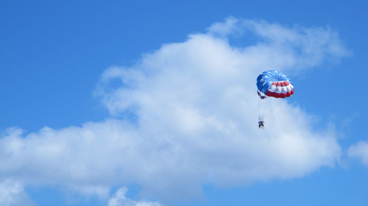 parasailing