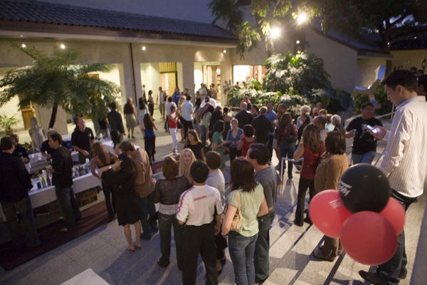 Honolulu_Academy_of_Arts_Art_After_Dark