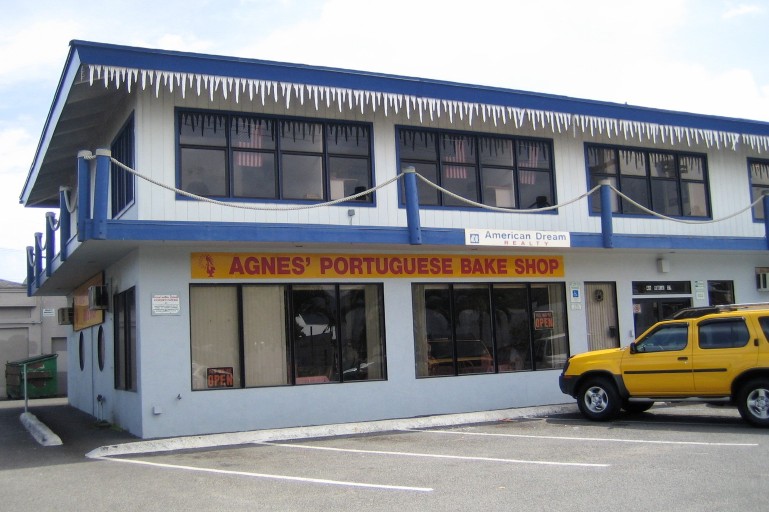 Searching_for_Hawaiis_Coconut_Pies