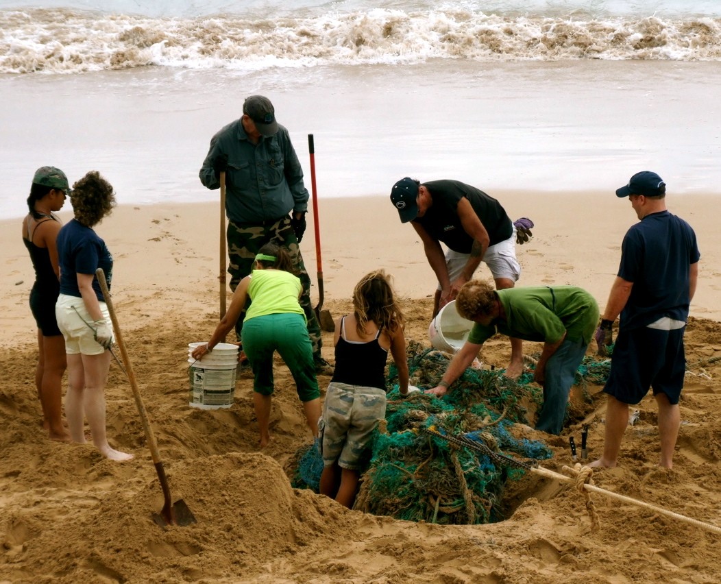 Hawaii_Oahu_Maui_Kauai_Big Island_Earth Day_volunteer_voluntourism_green_environment_ Hawaii_Oahu_Maui_Kauai_Big Island_Earth Day_volunteer_voluntourism_green_environment_