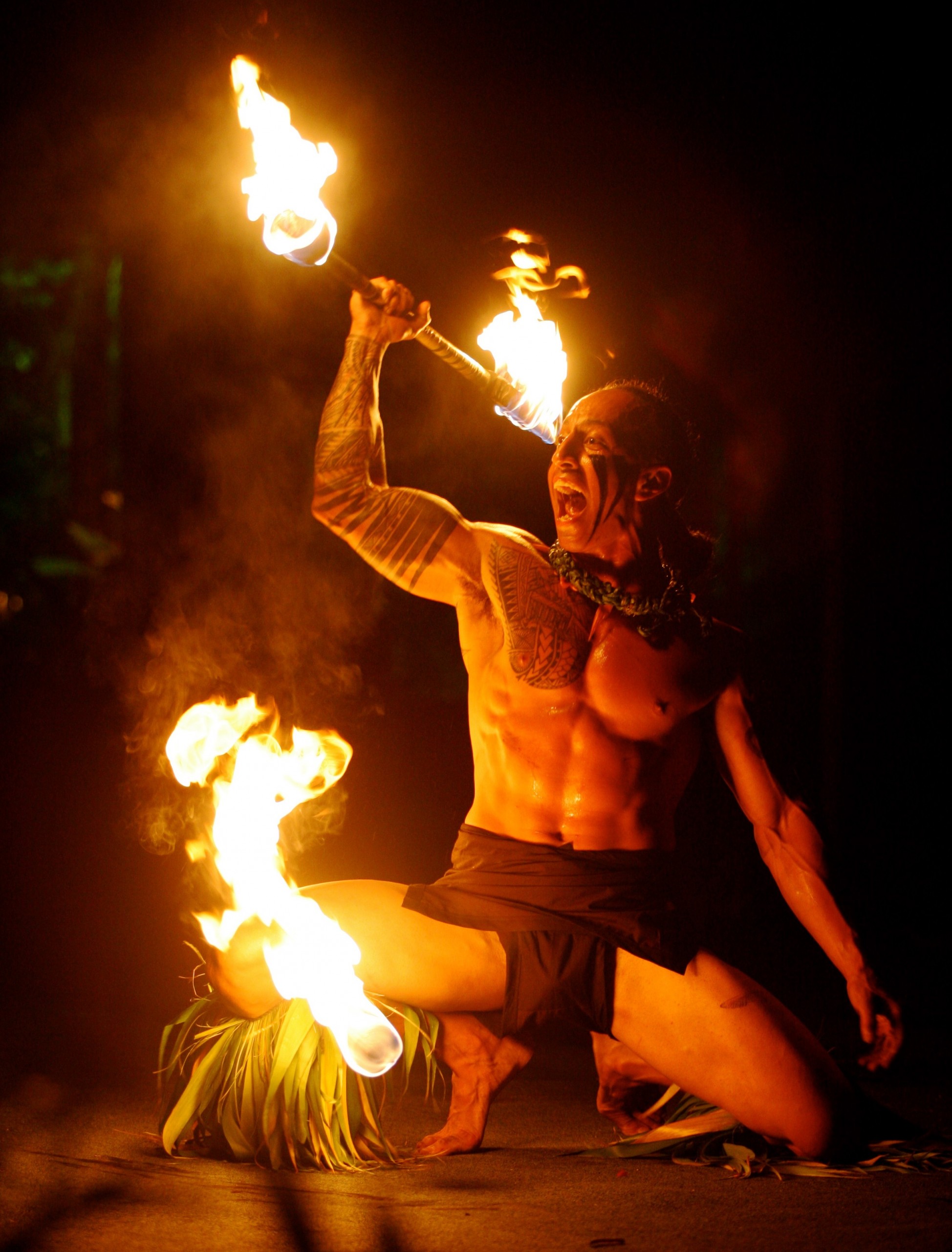 Hawaii_Oahu_Laie_Polynesian Cultural Center_world fireknife championship_Samoan