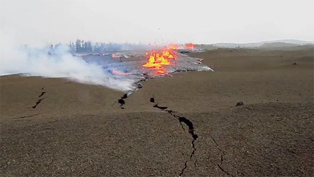 new_lava_vent_opens_at_Kilauea_volcano