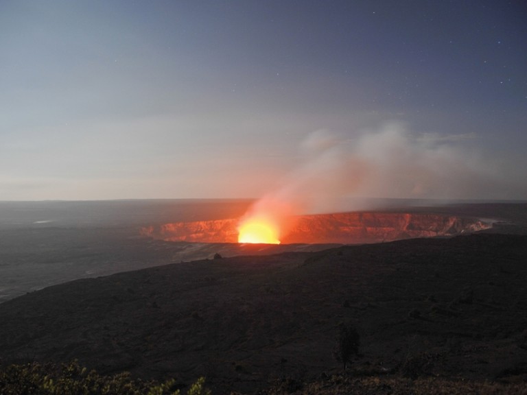 From-Iolani-Palace-to-Hawaii-Volcanoes-National-Park-to-Honolulus-Street-Art-Take-a-Virtual-Tour-Around-the-Islands-cover-87403066