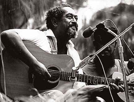 iTunes_essential_Hawaiian_music_playlist