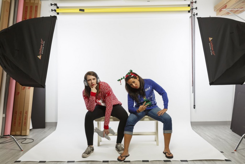 HN1812 AY Christmas Card 3270