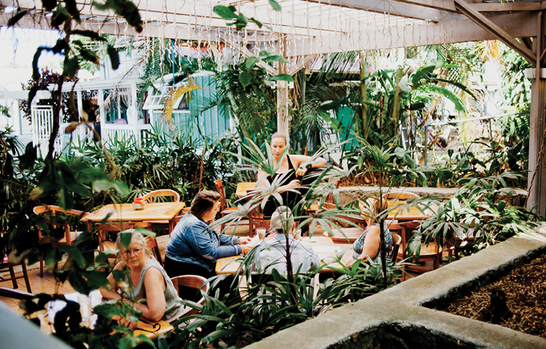 holuakoa gardens and cafe