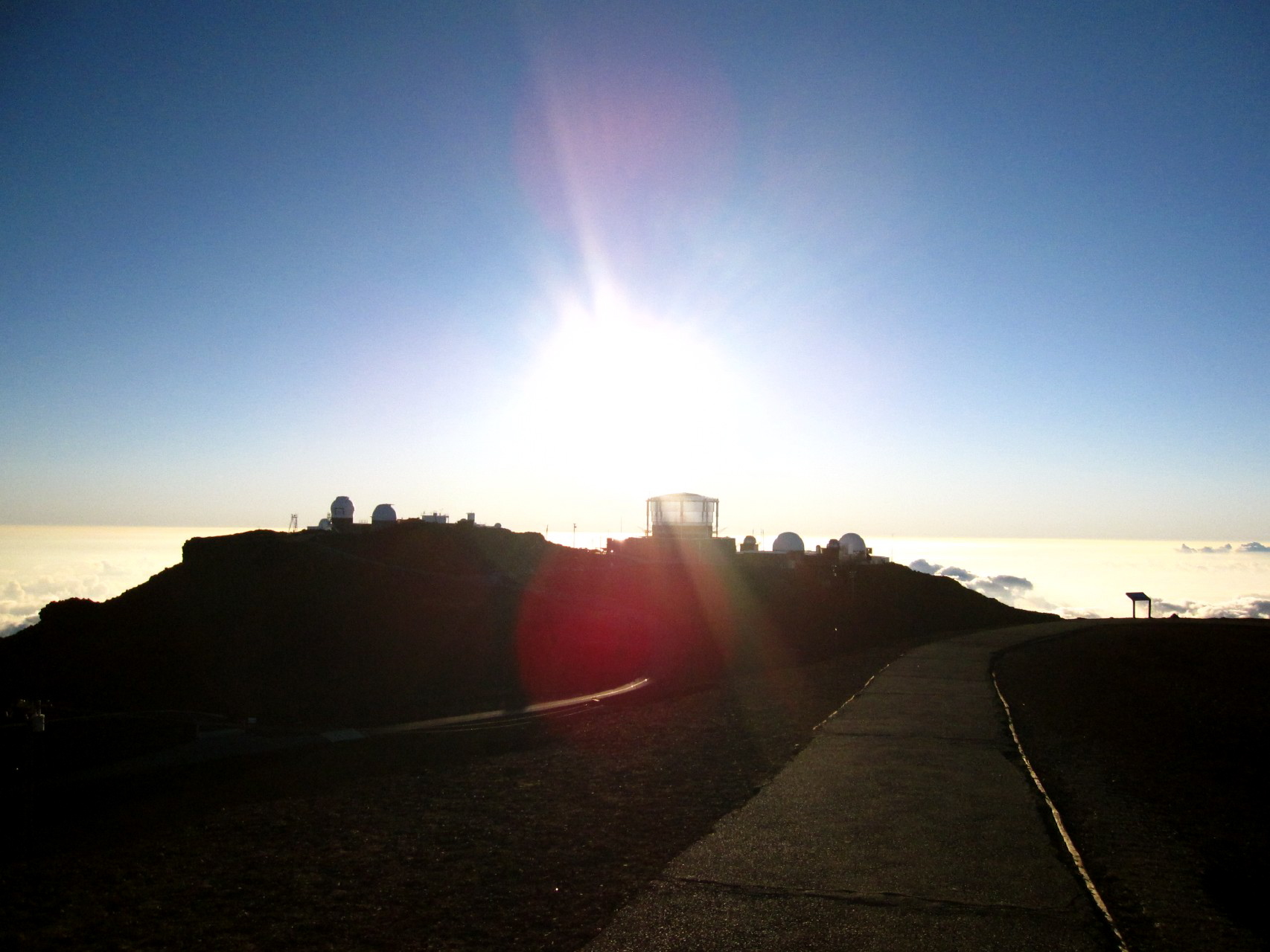 Maui_Haleakala_sunset_road_trip