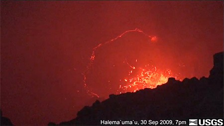 Kilauea_lava_flows_Hawaii_video Kilauea_lava_flows_Hawaii_video