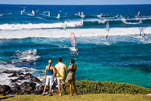 top_five_favorite_hawaii_surfing_beaches_maui_oahu