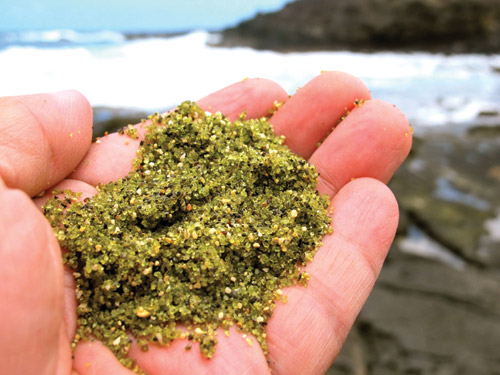 green_day_papakolea_beach_green_sand_Hawaii_island