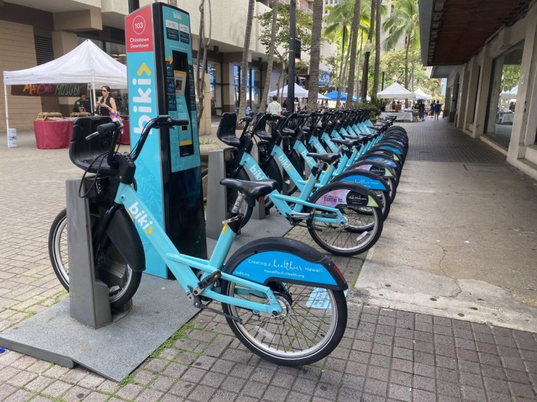 Biki Waikiki CTF