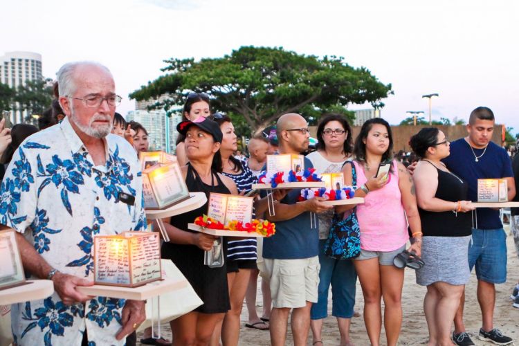 lantern floating hawaii