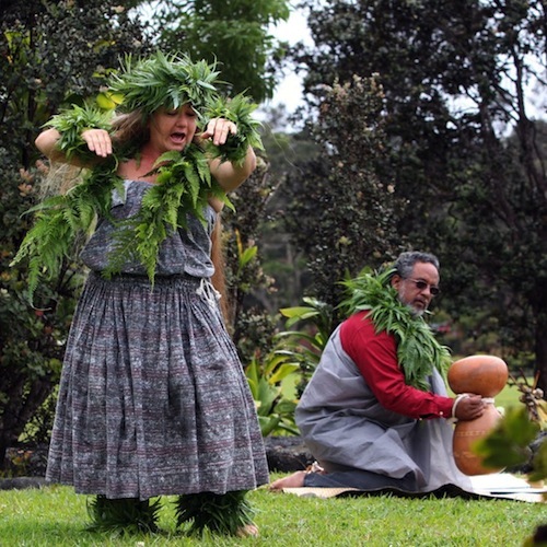 Hawaii_Volcano_Kilauea_hula