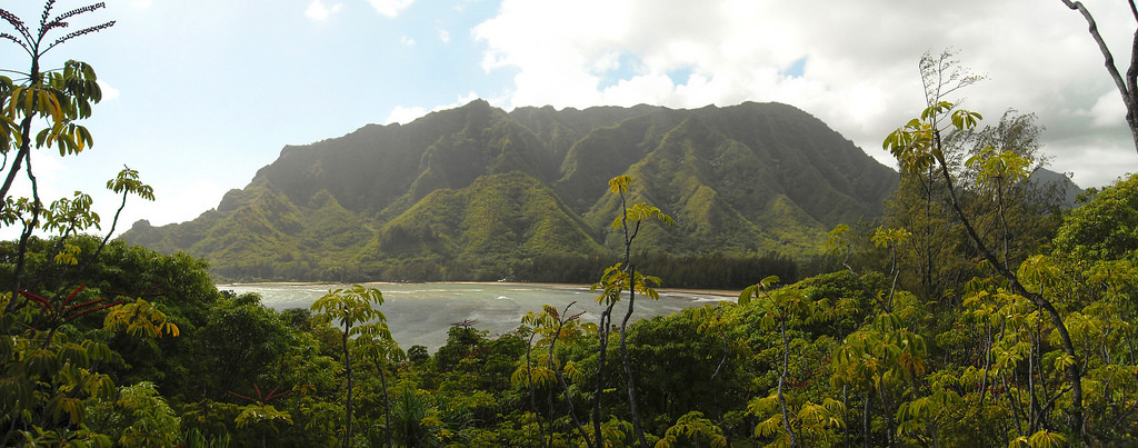 Kahana Bay