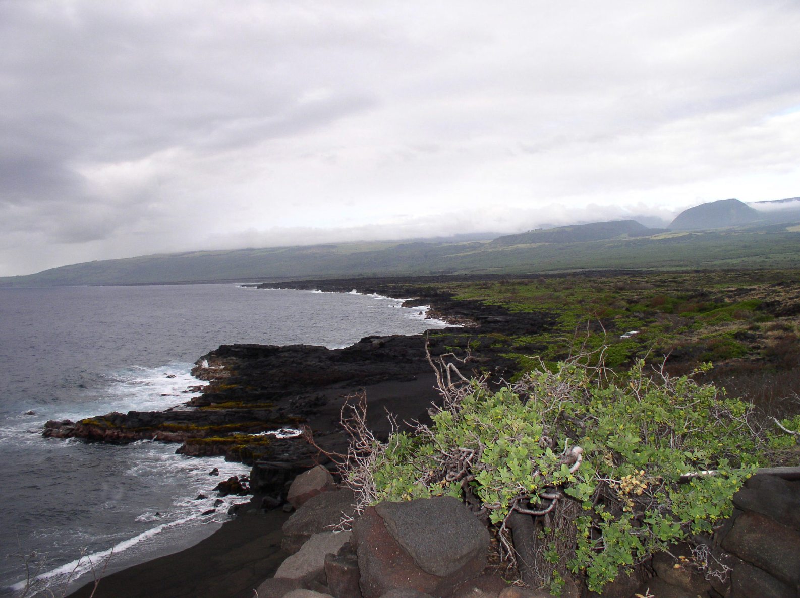 untouched_Hawaii_natural_wonders_preserved_forever untouched_Hawaii_natural_wonders_preserved_forever