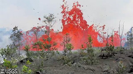 video_released_Kilauea_volcano_crater_collapse