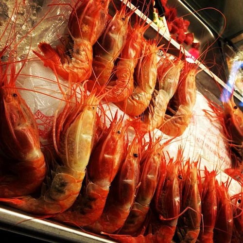 hawaii_magazine_75_places_to_eat_like_a_local_from_the_sea