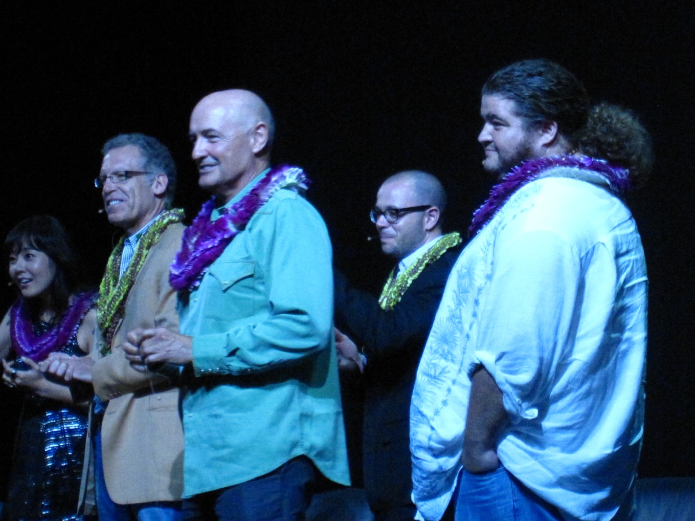 Lost_Hawaii_series_season_cast_creators_TV