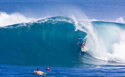 guide_2010_Vans_Triple_Crown_of_Surfing_Hawaii_Magazine