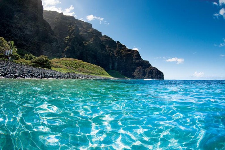 MikeCoots_HawaiiMag_NualoloKai-2365