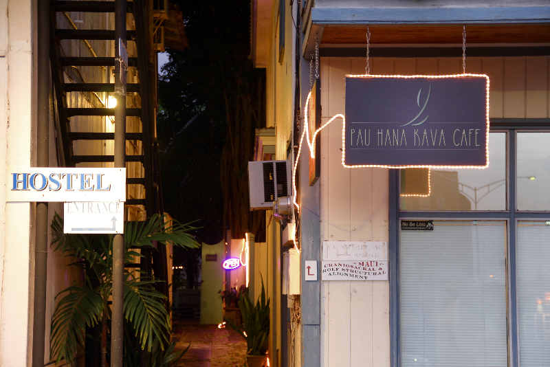 pau hana cafe maui