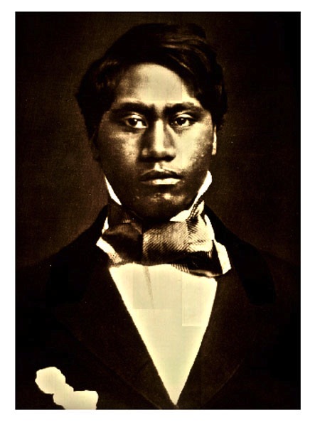 Hawaii_Oahu_Honolulu_Moanalua_Gardens_hula_festival