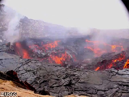 Puu Oo collapse video