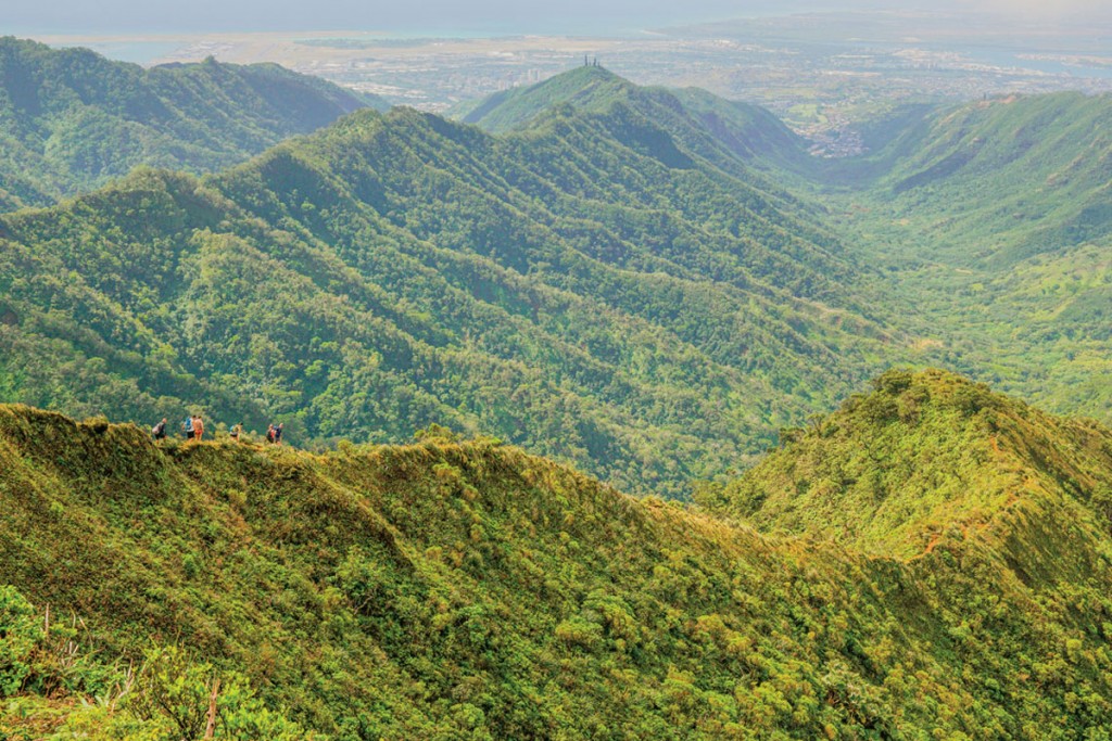 hawaii magazine adventures