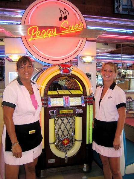 Chars_Chopsticks_Peggy Sues_in_Maui