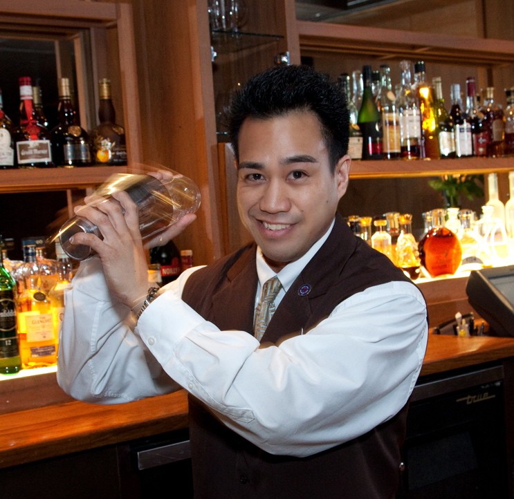 Halekulani_Art_of_the_Cocktail_weekend