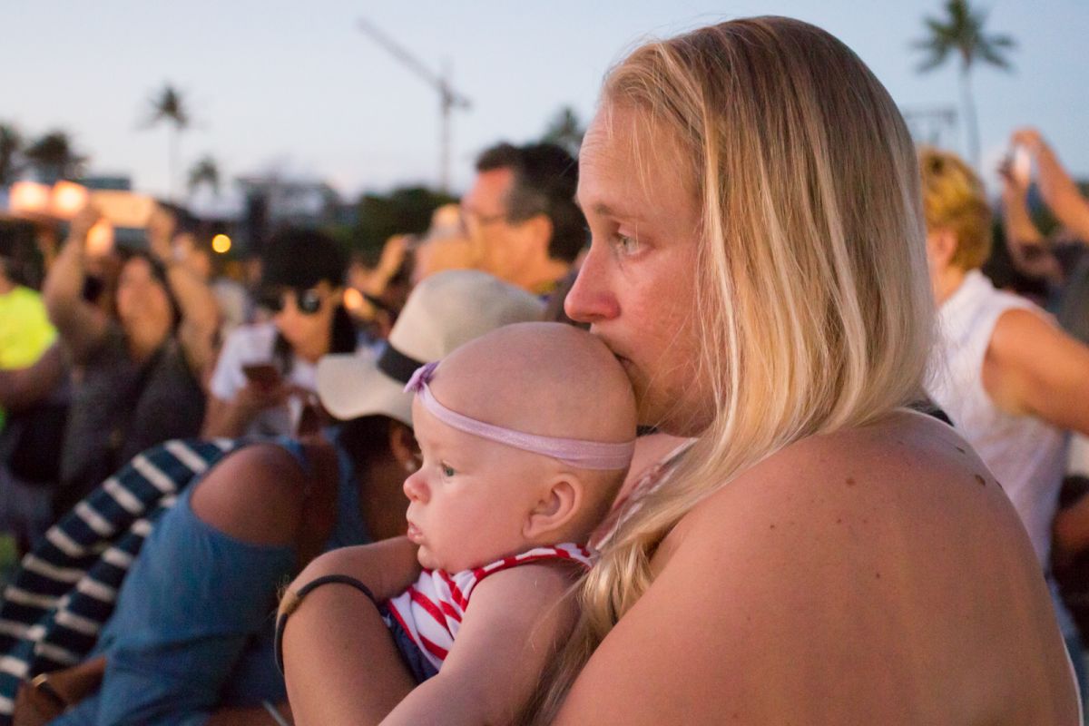 lantern floating hawaii