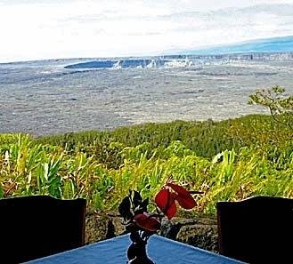 Volano_House_Hawaii_Volcanoes_National_Park_closed