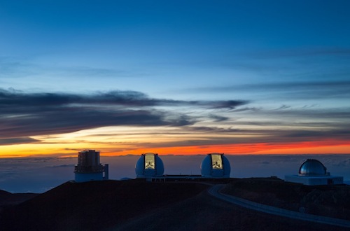 Hawaii_Mauna_Kea_Hilo_Keck_Observatory_Imiloa