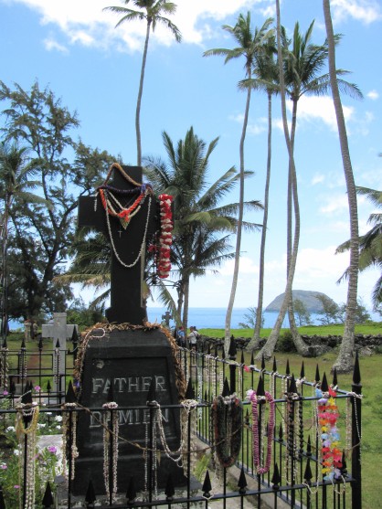 Damien_Hawaii_Saint_Molokai_Kalaupapa_canonization