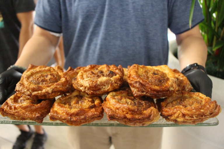 halekulanibakery-kouign