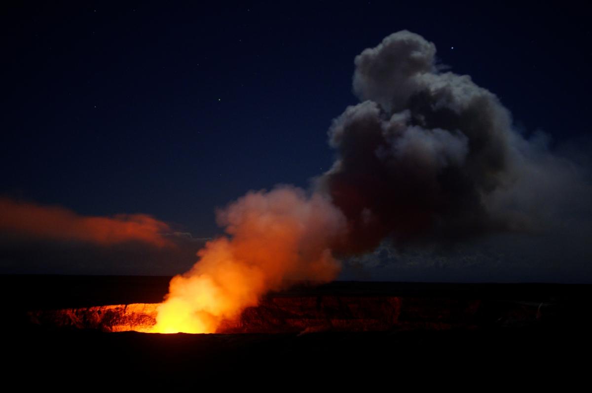 national park week hawaii volcanoes