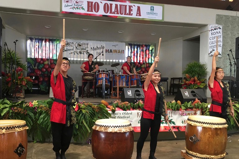 hoolaulea-taiko-drummers