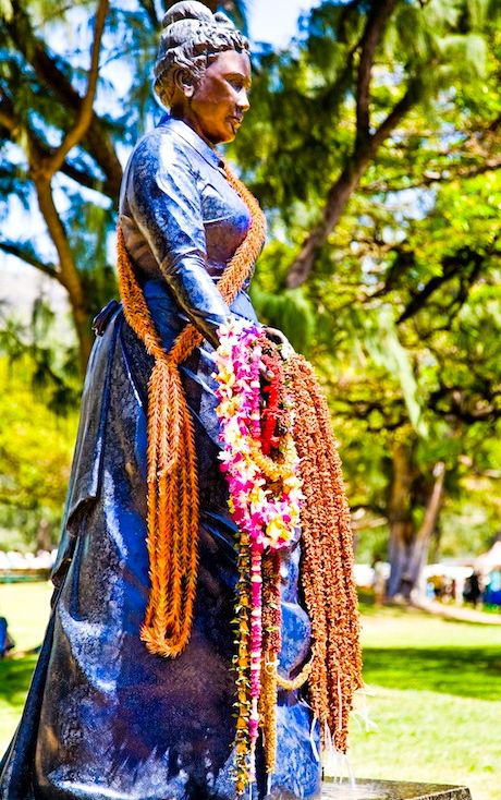 Hawaii_Oahu_Honolulu_Waikiki_Hilo_lei