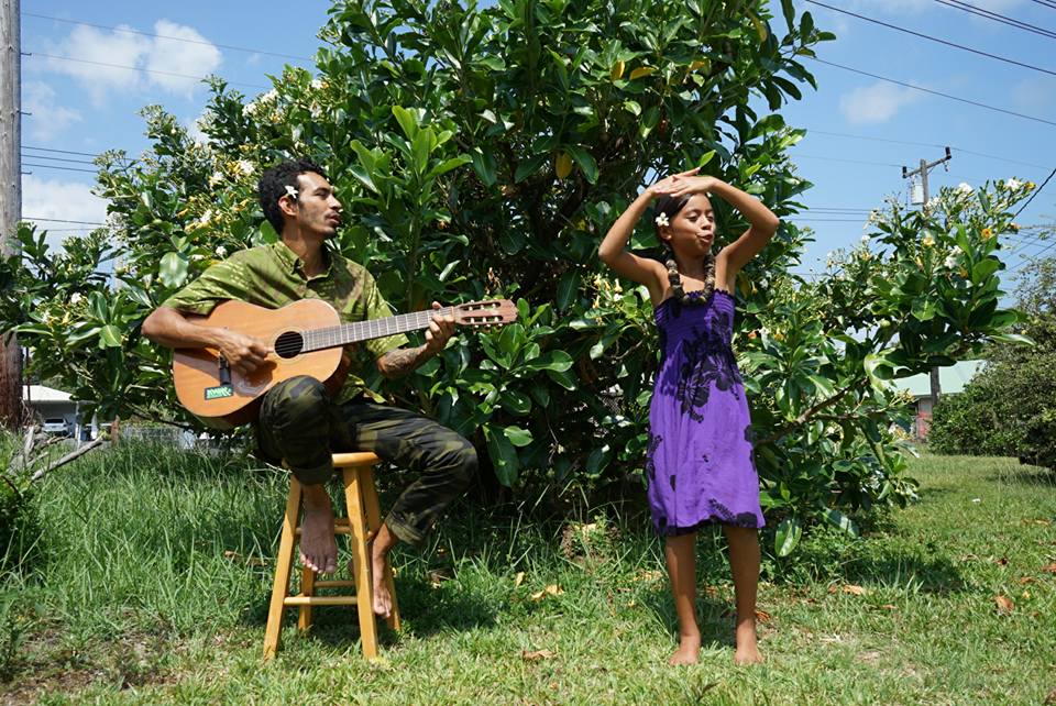merrie monarch festival dancer