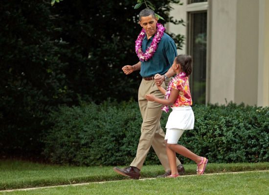 White_House_luau_Obama_great_Hawaiian_albums