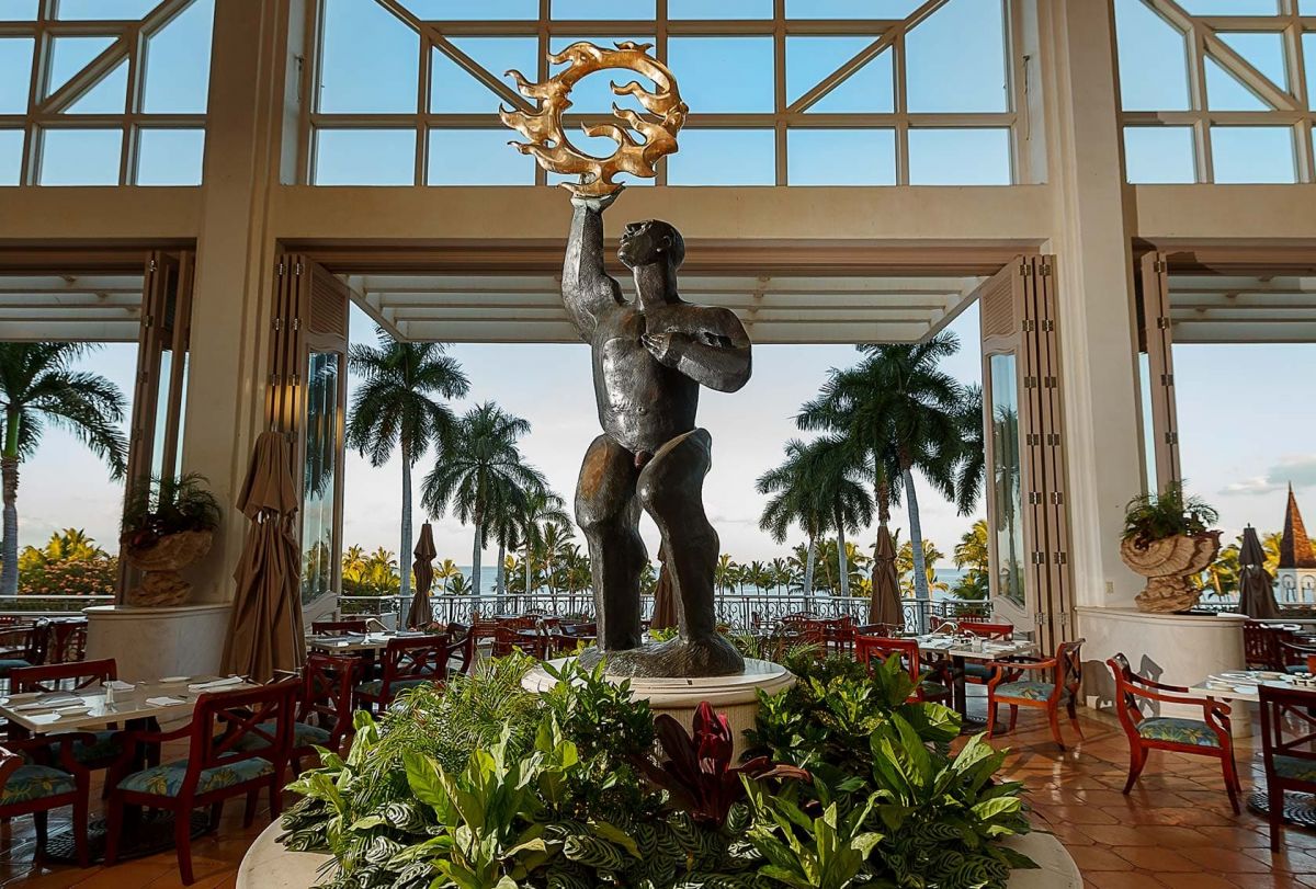 grand wailea art collection