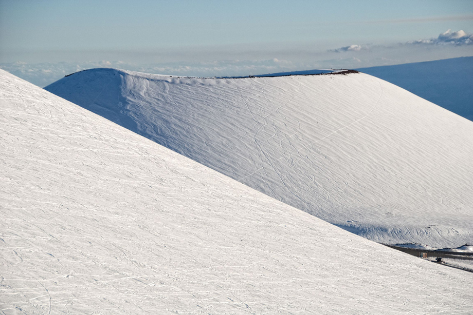 mauna-kea-snow-hawaii
