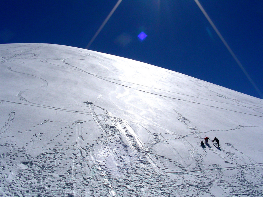 mauna-kea-snow-hawaii
