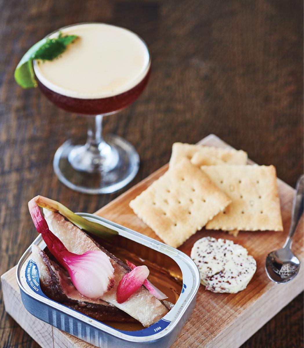 mud hen water kaimuki hawaii