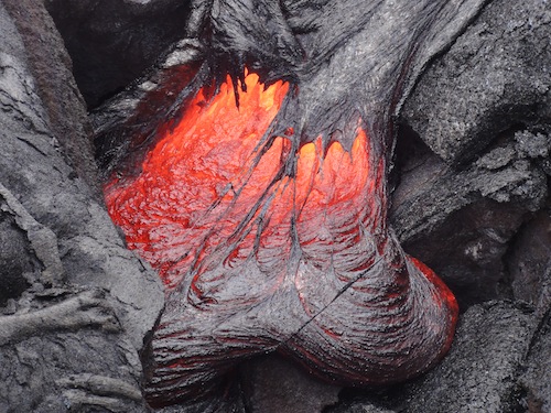 Hawaii_Volcano_Kilauea_lava