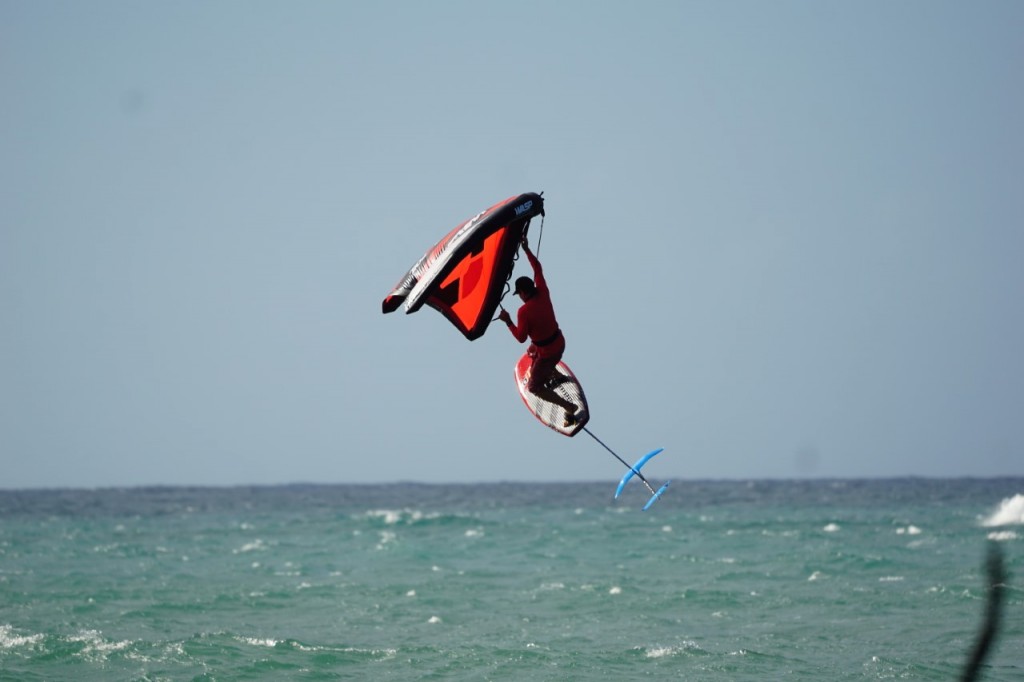 Thumbnail Alex Jumping